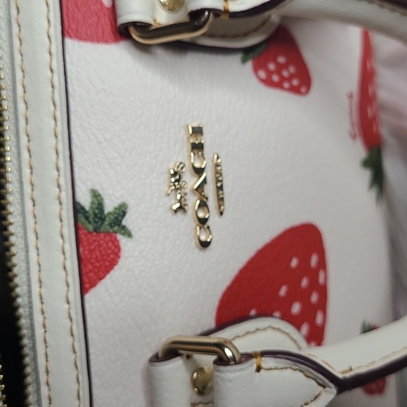NWT Coach Mini Rowan Crossbody With Wild Strawberry Print - Picture 9 of 9